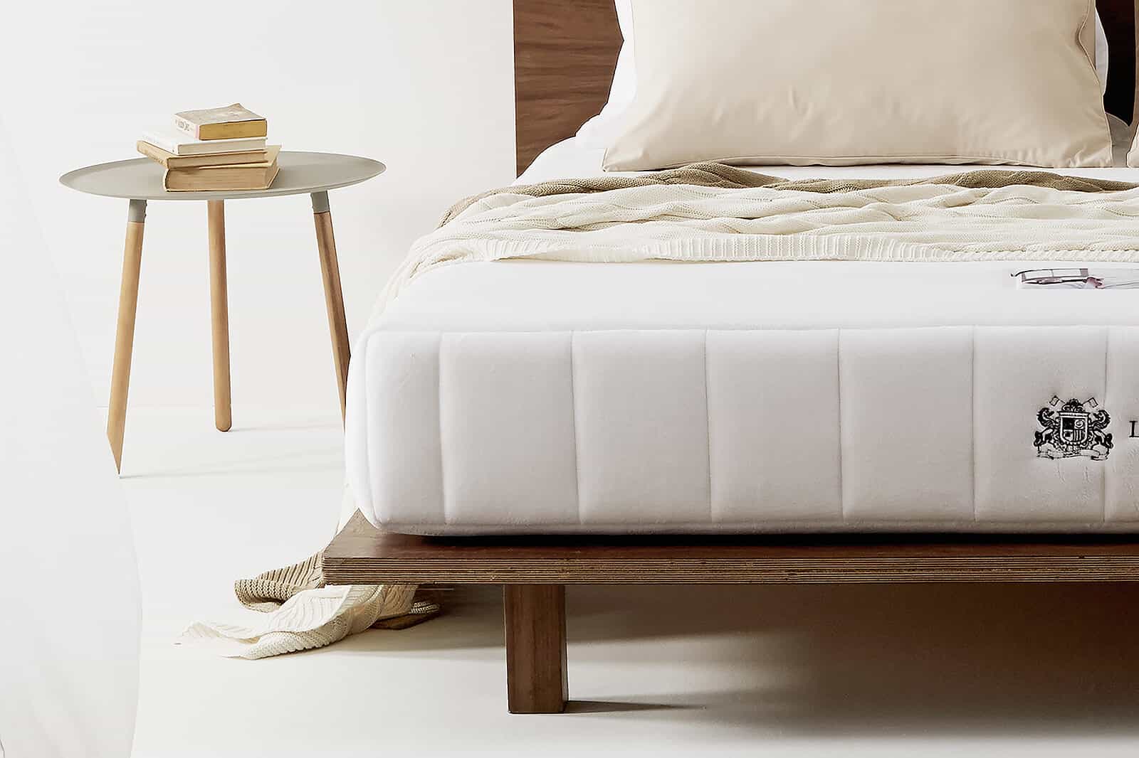 Mattress(King) Brand:Lotus